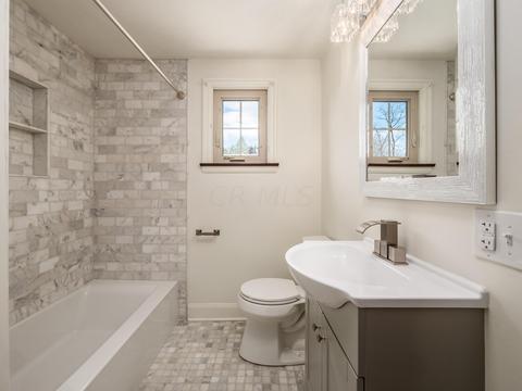 2529 E Broad St, Bexley, OH 43209 photo 29