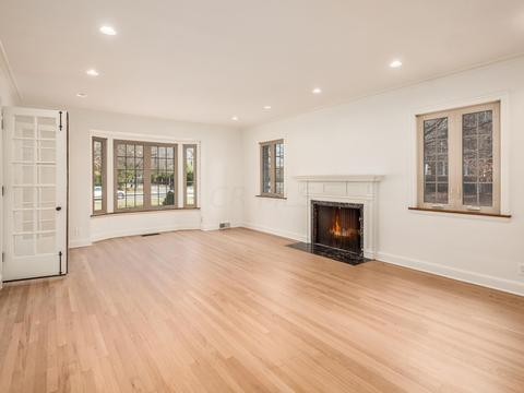 2529 E Broad St, Bexley, OH 43209 photo 6