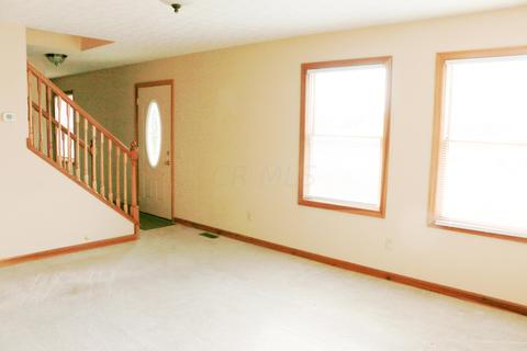 1078 Ridge Dr, Circleville, OH 43113 photo 9