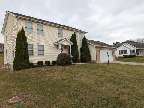 1078 Ridge Dr, Circleville, OH 43113 photo 2