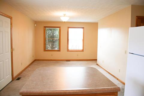 1078 Ridge Dr, Circleville, OH 43113 photo 13