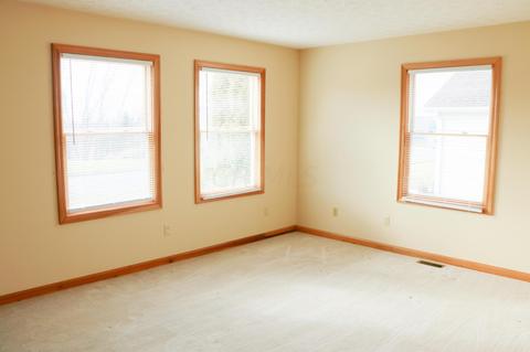 1078 Ridge Dr, Circleville, OH 43113 photo 8