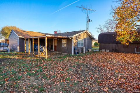 405 Apache Dr, Circleville, OH 43113 photo 8