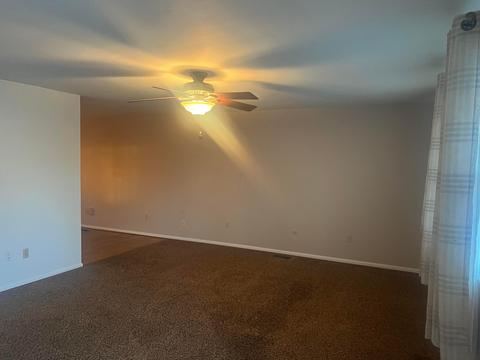 2005 Chippewa Dr, Circleville, OH 43113 photo 3