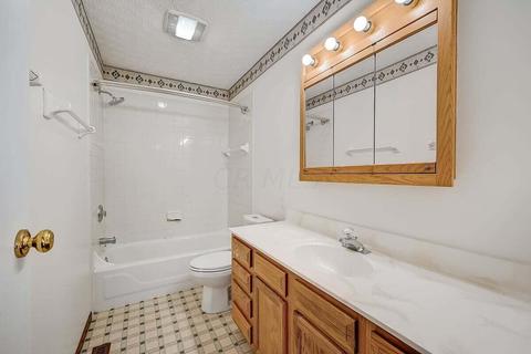 693 Platoon Dr, Galloway, OH 43119 photo 28