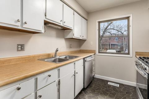 2874 Timber Range Ct, Columbus, OH 43231 photo 5