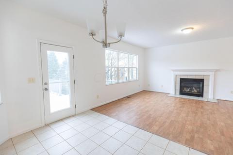 110 Trail East SW, Pataskala, OH 43062 photo 7