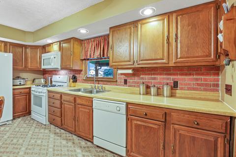 77 Dorsey Mill Rd E, Heath, OH 43056 photo 16