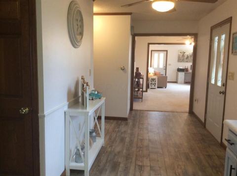 17300 Little Walnut Rd, Circleville, OH 43113 photo 9