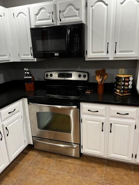 1302 Stratford Ct, Circleville, OH 43113 photo 10