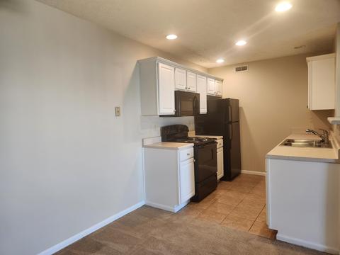 5379 Cypress Chase, Columbus, OH 43228 photo 3