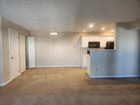5379 Cypress Chase, Columbus, OH 43228 photo 10