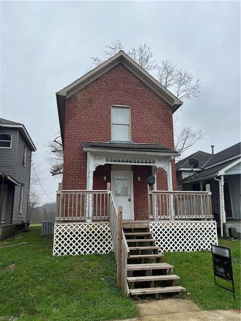 1428 Central Ave, Zanesville, OH 43701