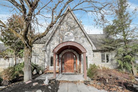 6580 Harriott Rd, Powell, OH 43065 photo 2