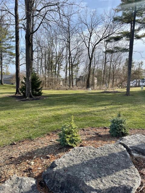 1408 Whispering Pines Ln, Bellefontaine, OH 43311