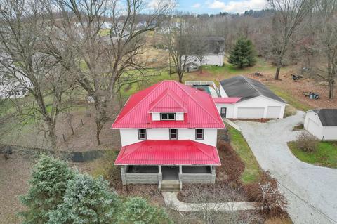 2256 River Rd, Granville, OH 43023