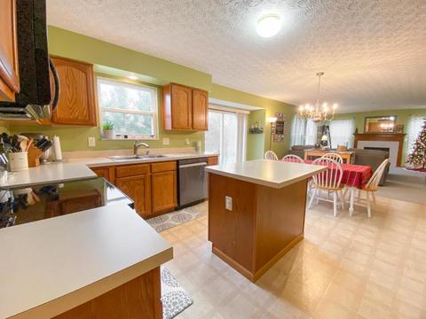 320 Victor Dr, Circleville, OH 43113 photo 6