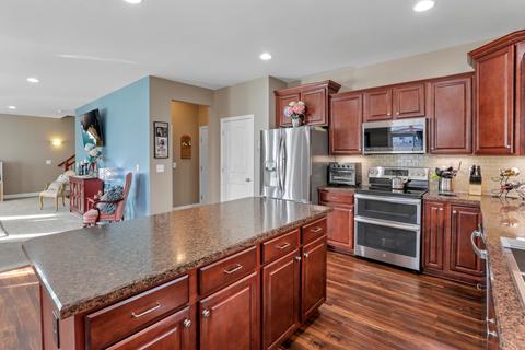 345 Rolling Acre Dr, Lithopolis, OH 43136 photo 14