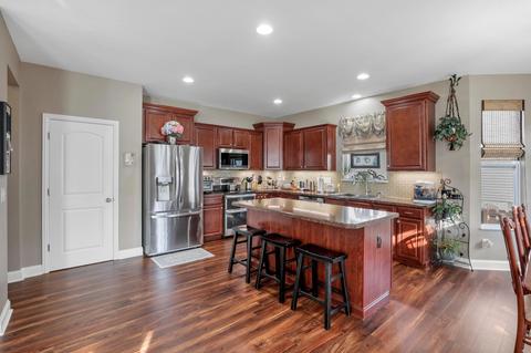 345 Rolling Acre Dr, Lithopolis, OH 43136 photo 10