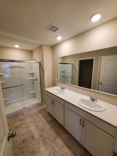 129 Brazos Dr, Delaware, OH 43015 photo 7