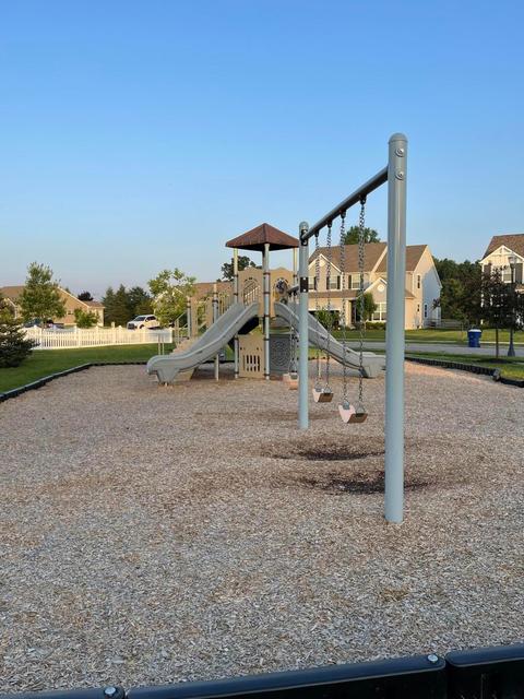 129 Brazos Dr, Delaware, OH 43015 photo 8