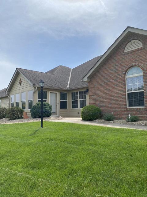 519 Edgehill Cir, Logan, OH 43138