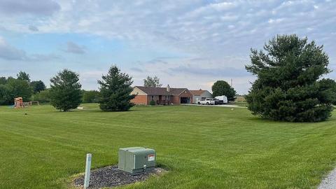 8661 E Snodgrass Rd, Conover, OH 45317 photo 1