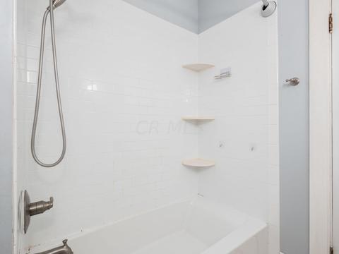 211 E Longview Ave, Columbus, OH 43202 photo 16