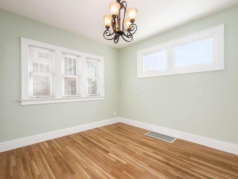 211 E Longview Ave, Columbus, OH 43202 photo 10