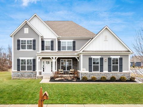8122 White Cross Ct NW, Pickerington, OH 43147