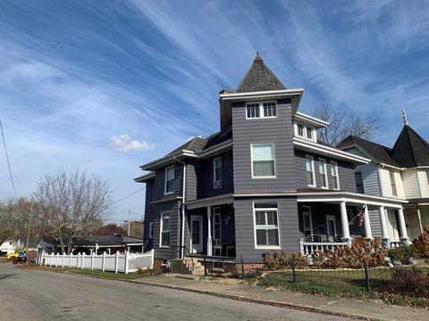 402 E Main St, Circleville, OH 43113 photo 5