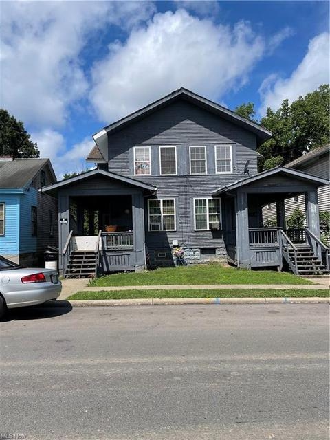 203 Luck Ave, Zanesville, OH 43701
