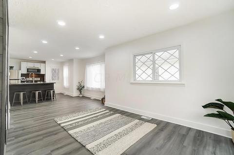 137 Lawnview Ave, Springfield, OH 45505 photo 7
