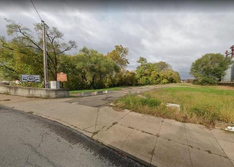 305 Linden Ave, Zanesville, OH 43701