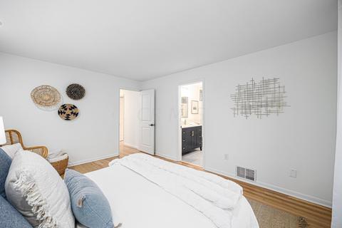 3176 Redding Rd, Columbus, OH 43221 photo 23