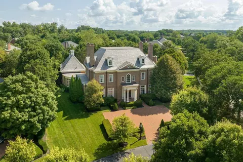 7590 Brandon Rd, New Albany, OH 43054