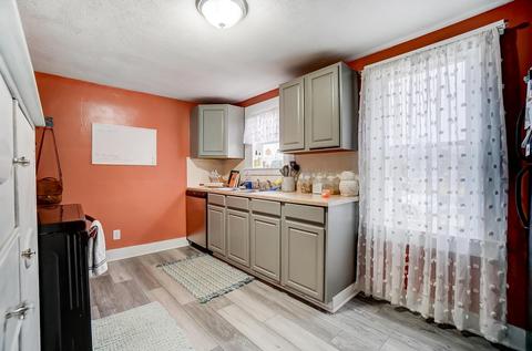 2563 Kenton St, Springfield, OH 45505 photo 13