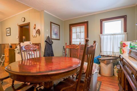 1006 S Pickaway St, Circleville, OH 43113 photo 5