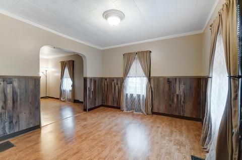 647 E Southern Ave, Springfield, OH 45505 photo 12