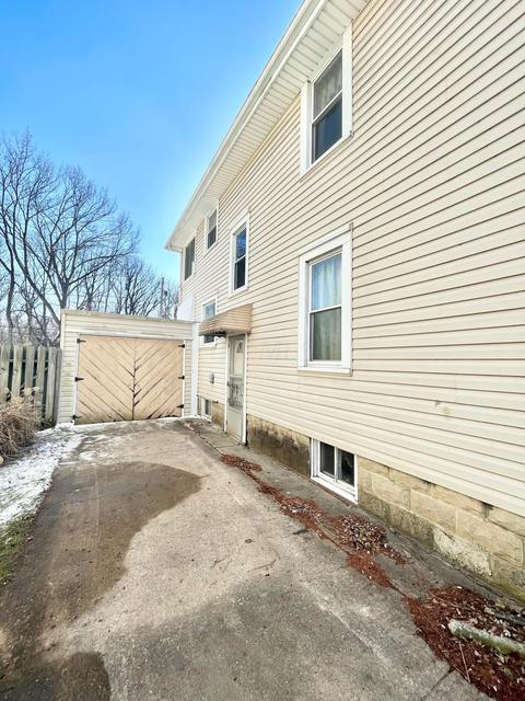 936 E Main St, Lancaster, OH 43130 photo 3