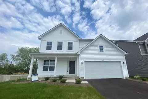 26 Erin Hills Rd, Commercial Point, OH 43116