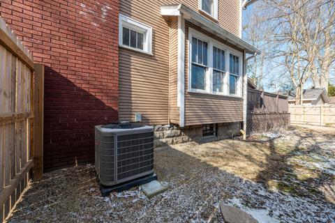 358 E Weber Rd, Columbus, OH 43202 photo 44
