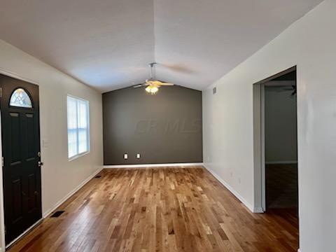 1225 Norfolk Ave, Circleville, OH 43113 photo 2
