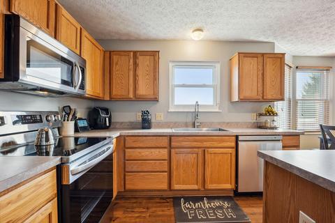 136 Brenden Loop, Delaware, OH 43015 photo 8