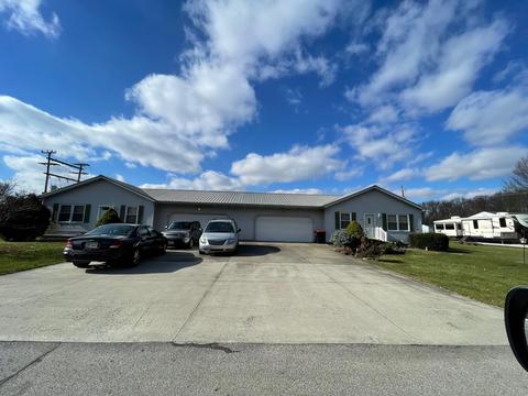 19 Lynnwood Dr, Hebron, OH 43025