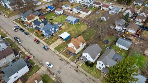 1702 Morgan St, Springfield, OH 45503 photo 4