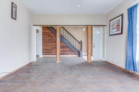 1702 Morgan St, Springfield, OH 45503 photo 9