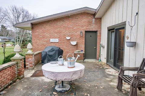 1744 Rustic Way, Marion, OH 43302 photo 8