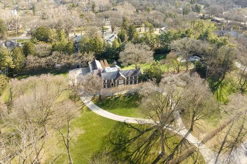 212 Park Dr, Columbus, OH 43209