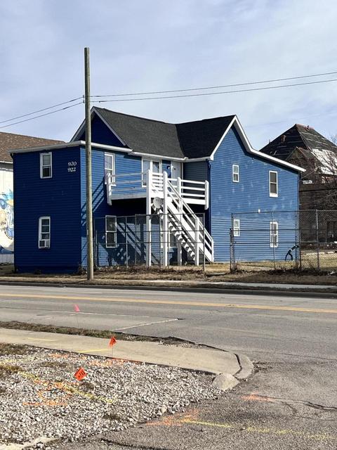 920 N Cleveland Ave, Columbus, OH 43201